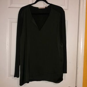 BUNDLE (2) Soft Surroundings V Neckline Multi Media Long Sleeve Tunic Top